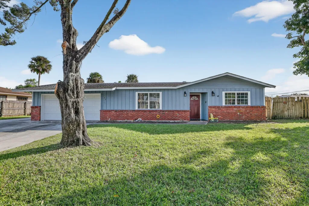 1125 Coral Street Fort Pierce FL 34982