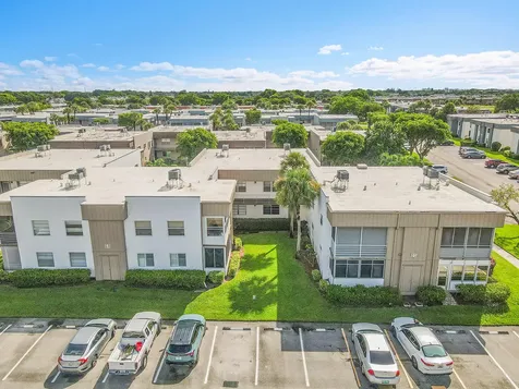 407 Piedmont I Delray Beach FL 33484