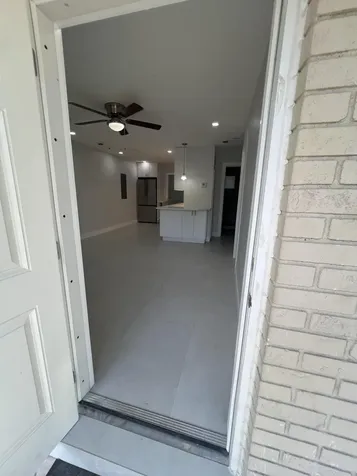 4951 SW 28th Terrace Dania Beach FL 33312