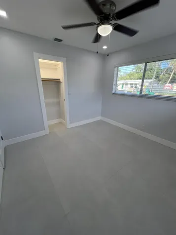4951 SW 28th Terrace Dania Beach FL 33312