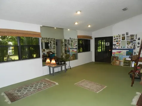 450 Knollwood Court Royal Palm Beach FL 33411