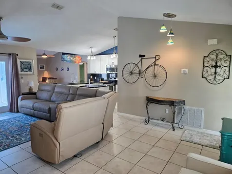 862 SW Carmelite Street Port Saint Lucie FL 34983