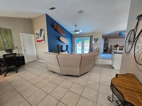 862 SW Carmelite Street Port Saint Lucie FL 34983