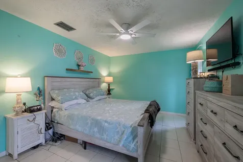 2349 Se Avalon Road Port Saint Lucie FL 34952