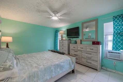 2349 Se Avalon Road Port Saint Lucie FL 34952