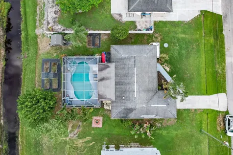 2349 Se Avalon Road Port Saint Lucie FL 34952