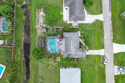 2349 Se Avalon Road Port Saint Lucie FL 34952