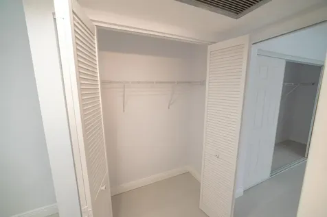 53 Lyndhurst Deerfield Beach FL 33442