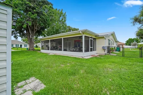 573 Alamanda Avenue Sebastian FL 32958