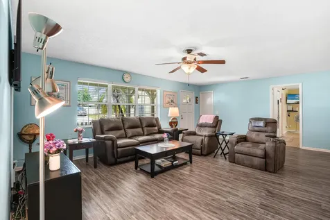 573 Alamanda Avenue Sebastian FL 32958