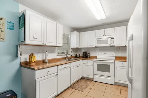 573 Alamanda Avenue Sebastian FL 32958