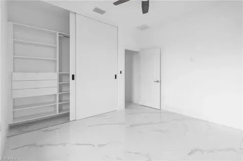 1806 Ne 21st Place Cape Coral FL 33909