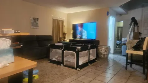 8741 Sw 10th Street Pembroke Pines FL 33025