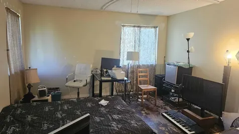8741 Sw 10th Street Pembroke Pines FL 33025