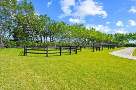 12995 Via Christina Wellington FL 33414