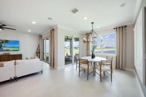 8358 Pequod Avenue Vero Beach FL 32967