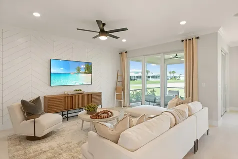 8358 Pequod Avenue Vero Beach FL 32967