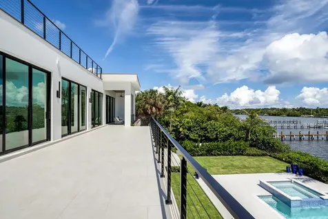 1422 Se Atlantic Drive Lantana FL 33462