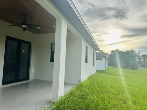 1013 Barcelona Street Lehigh Acres FL 33974