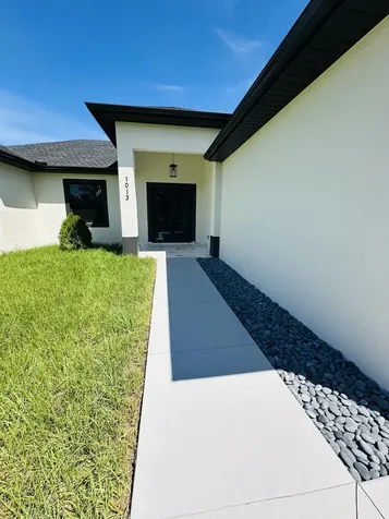 1013 Barcelona Street Lehigh Acres FL 33974