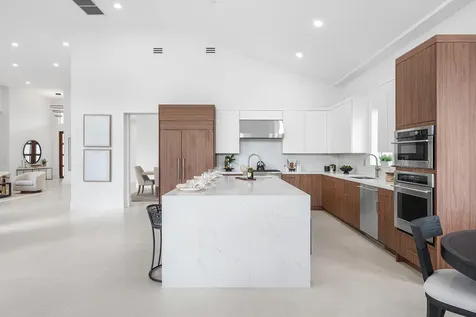 100 Glenbrook Court Atlantis FL 33462