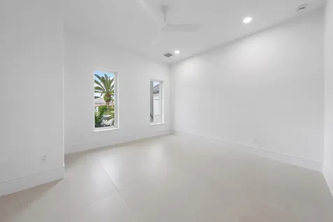 100 Glenbrook Court Atlantis FL 33462