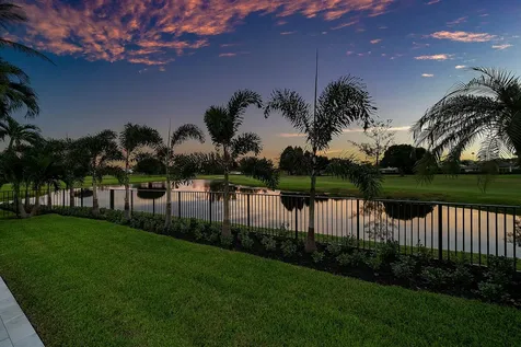 100 Glenbrook Court Atlantis FL 33462