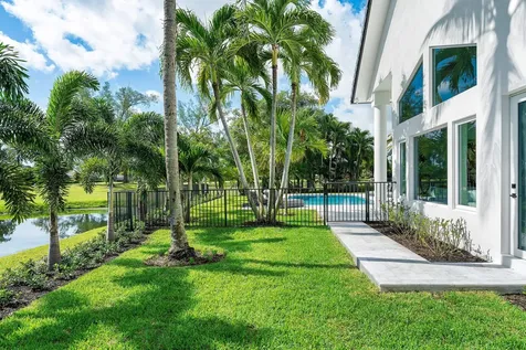 100 Glenbrook Court Atlantis FL 33462