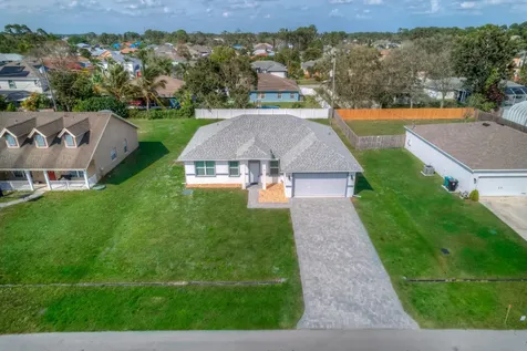 1825 Sw Effland Avenue Port Saint Lucie FL 34953