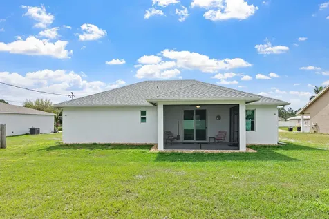 1825 Sw Effland Avenue Port Saint Lucie FL 34953