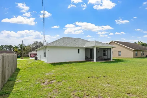 1825 Sw Effland Avenue Port Saint Lucie FL 34953