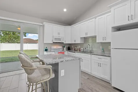 1825 Sw Effland Avenue Port Saint Lucie FL 34953