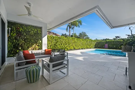 2940 Twin Oaks Way Wellington FL 33414