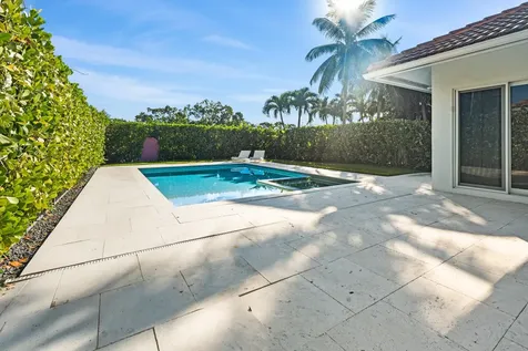 2940 Twin Oaks Way Wellington FL 33414
