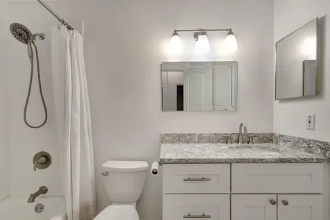 15 Admirals Court Palm Beach Gardens FL 33418