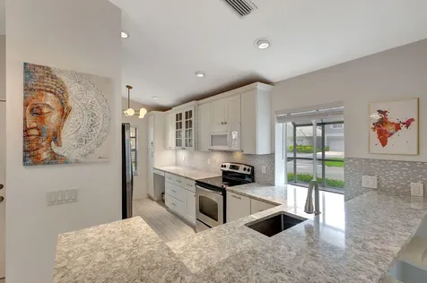 15 Admirals Court Palm Beach Gardens FL 33418