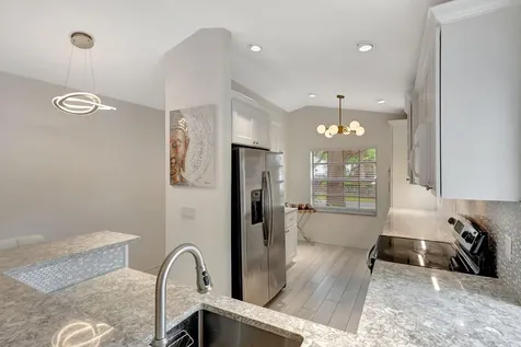 15 Admirals Court Palm Beach Gardens FL 33418