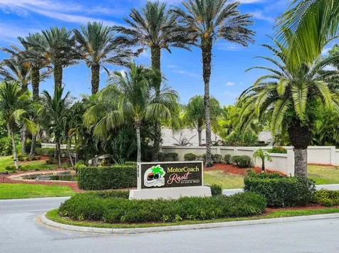 408 NW Chipshot Lane Port Saint Lucie FL 34986