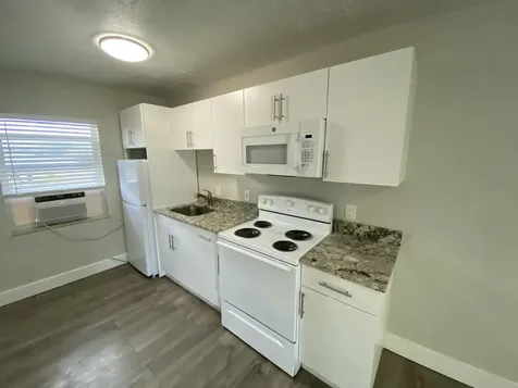 605 N Federal Highway Lake Worth Beach FL 33460