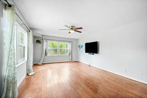 43 Essex Court Royal Palm Beach FL 33411