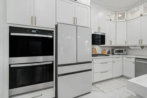 5413 Empire Drive Westlake FL 33470