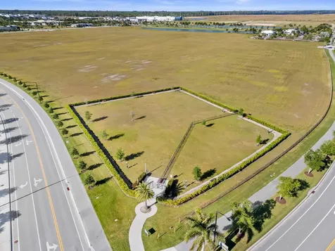 5413 Empire Drive Westlake FL 33470