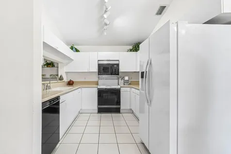 7401 Hearth Stone Avenue Boynton Beach FL 33472