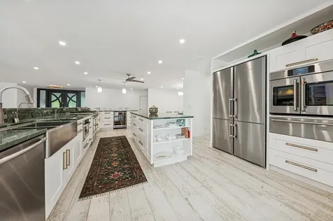 8 Woodbrook Circle West Palm Beach FL 33401
