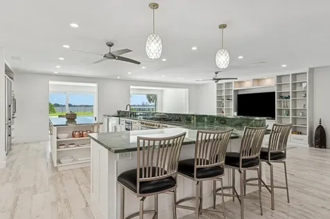 8 Woodbrook Circle West Palm Beach FL 33401