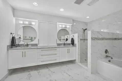8 Woodbrook Circle West Palm Beach FL 33401