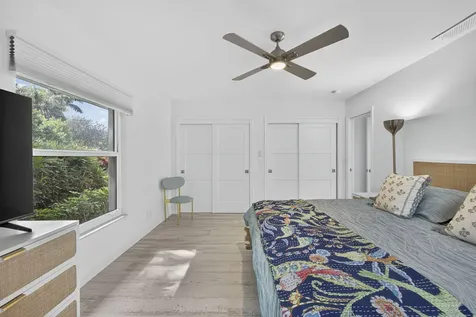 8 Woodbrook Circle West Palm Beach FL 33401