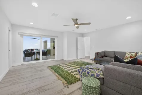 8 Woodbrook Circle West Palm Beach FL 33401