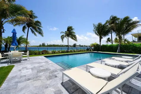 206 Inlet Way Palm Beach Shores FL 33404
