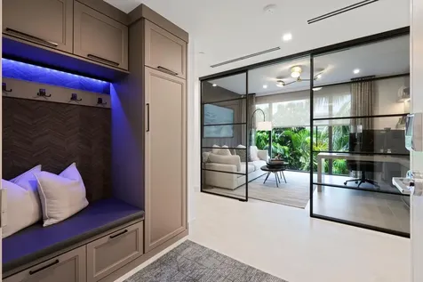 206 Inlet Way Palm Beach Shores FL 33404